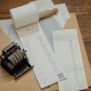 k-07　2023年レシート風カレンダー